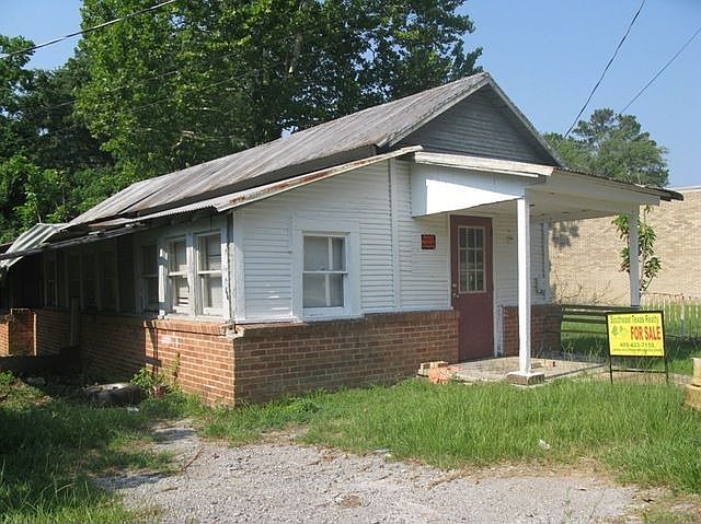 1st image of 305 E Lavielle St