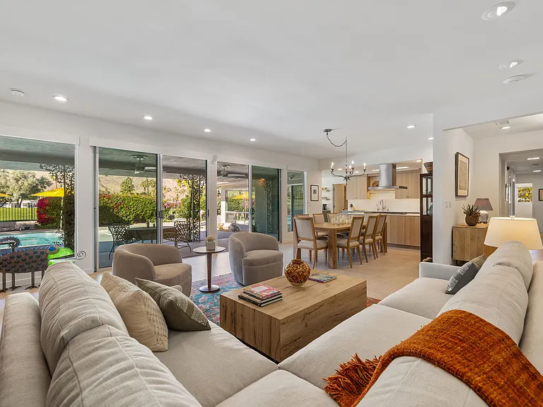 2367 Yosemite Dr — Photo 34