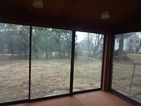 screened porch