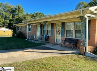 113 Edsel Dr, Chesnee, SC 29323