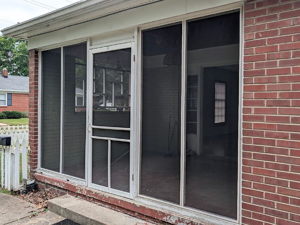 1st image of 504 E 64th St