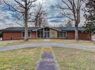 1808 Windsor Dr, High Point, NC 27262