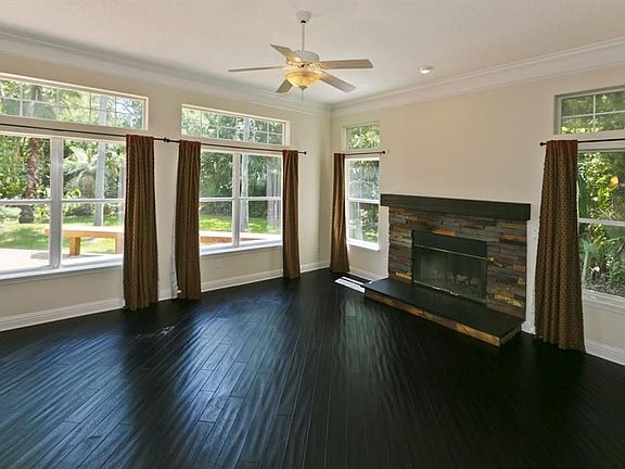 3rd image of 42 Sea Winds Ln E