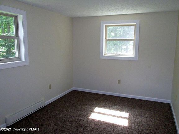 4th image of 2378 White Oak Dr W