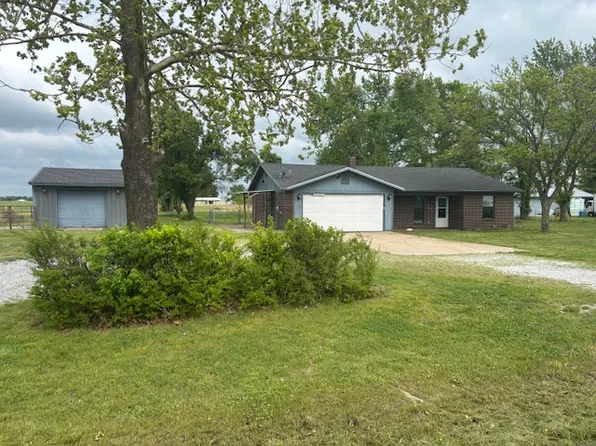 15514 Airport Rd, Siloam Springs, AR 72761