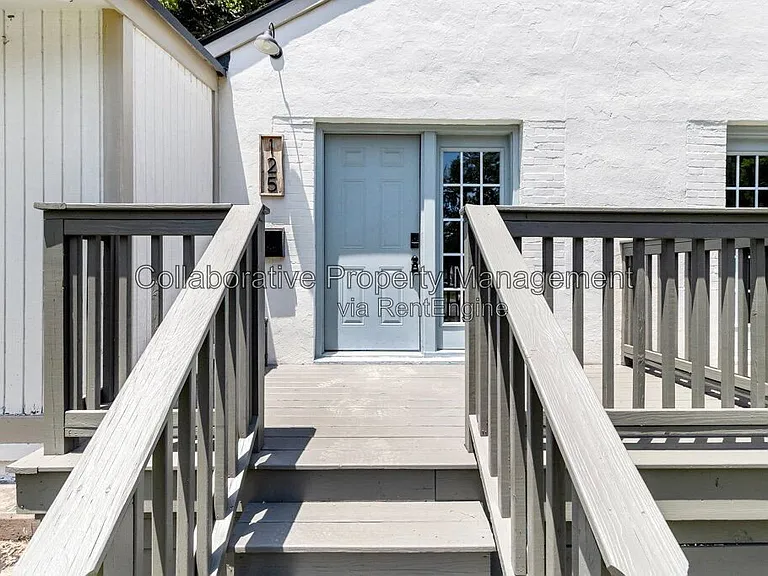 125 Hibiscus Ave — Photo 2