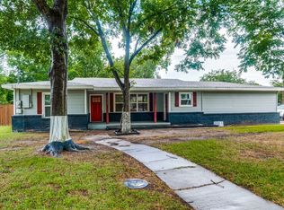 1523 Memory Ln, Dallas, TX 75217