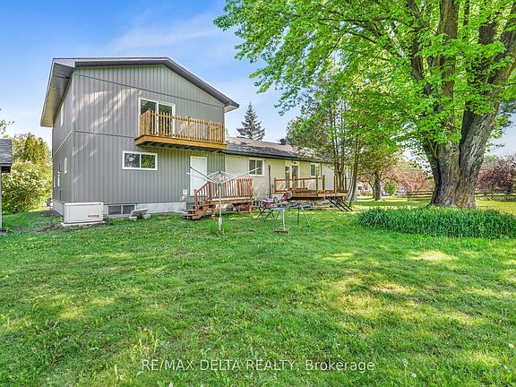 3rd image of 3558 Principale St