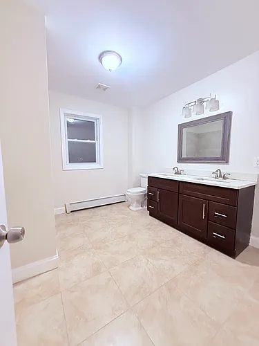 418 S 1st Ave #2 Photo 1