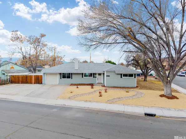 2691 11th St, Sparks, NV 89431