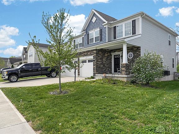 3rd image of 5023 Mary Louise Ct