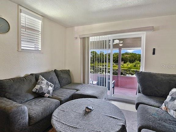 4th image of 358 N 1st St #358