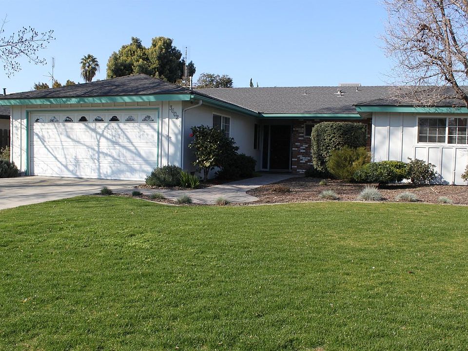 1st image of 3602 W Cutler Ave