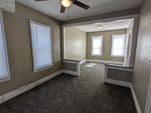 4th image of 28 Sidway St #B