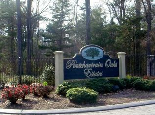 137 Pontchartrain Oaks Drive, Madisonville, LA 70447