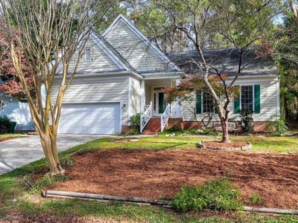 308 Hunters Xing, Cary, NC 27518