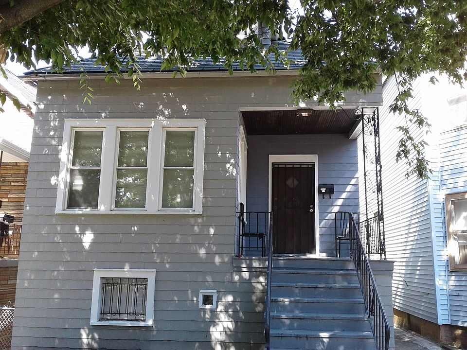 2nd image of 8332 S Burnham Ave