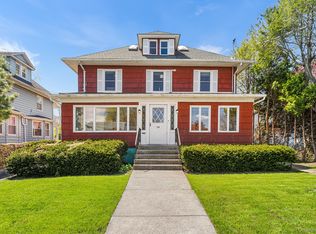 29 Howard Avenue, White Plains, NY 10606