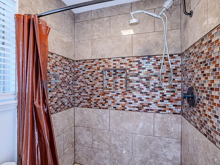 15443 Blackhawk Blvd — Photo 24