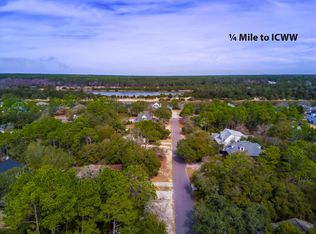 151 NE 3rd St, Oak Island, NC 28465