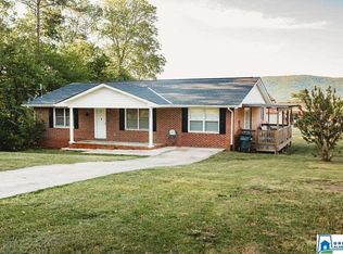 222 Jill Ln, Anniston, AL 36201