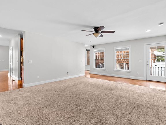 2nd image of 200 Saint Andrews Dr