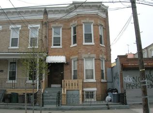 123 Chestnut St, Brooklyn, NY 11208