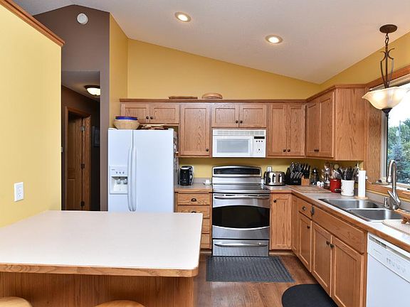 4th image of 2902 Melrose Ct