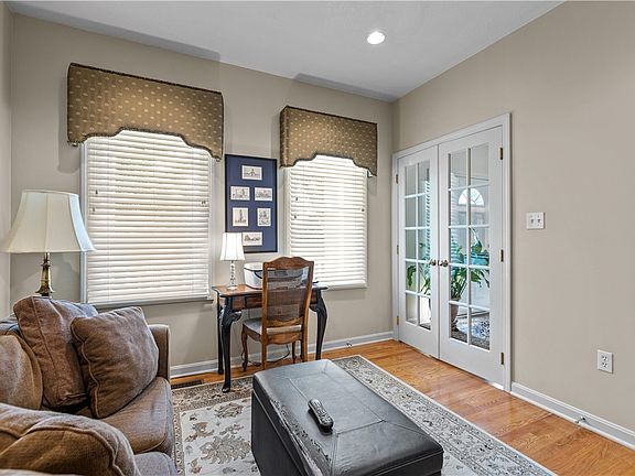 4th image of 2465 Willow Oak Dr
