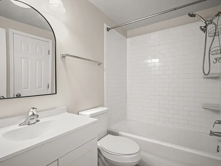 12405 Gooderham Way — Photo 20