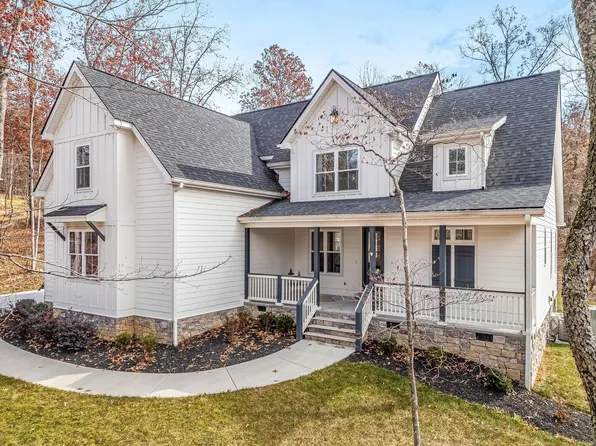 11558 Armstrong Rd, Soddy Daisy, TN 37379