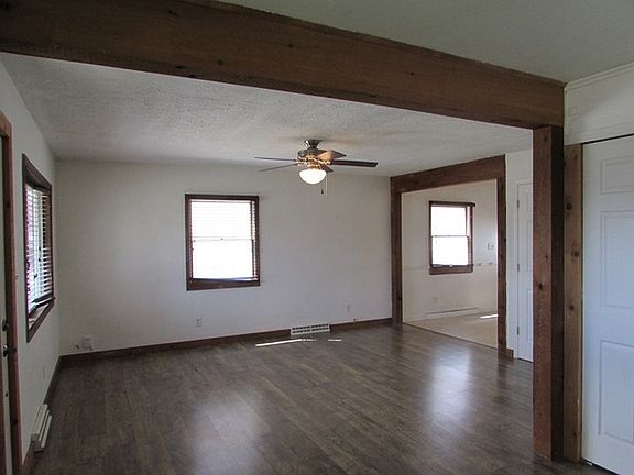 5th image of 118 Joanne Ln