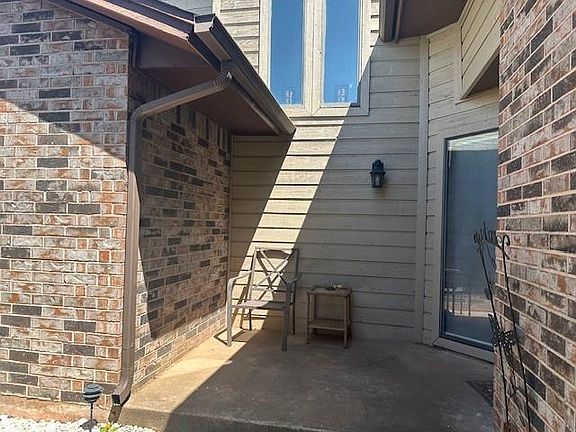 4th image of 2516 Patti Pl