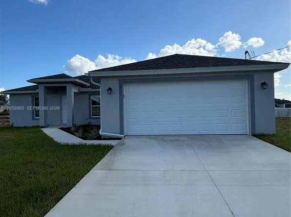 2711 20th St SW, Lehigh Acres, FL 33976