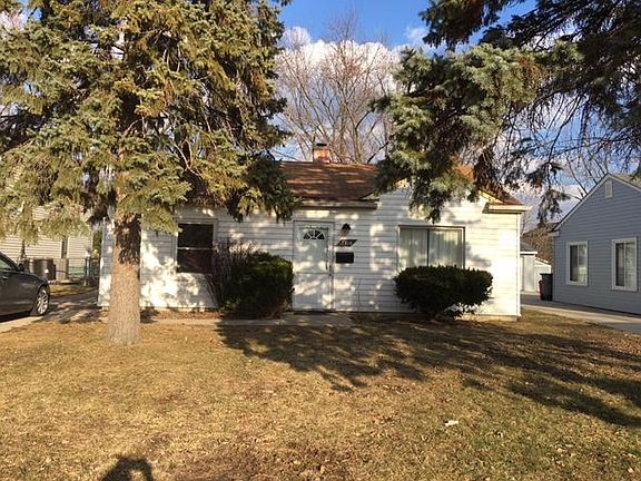 4th image of 3918 Woodland Ave