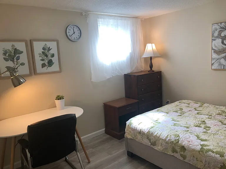 S Tamarac Dr — Photo 2