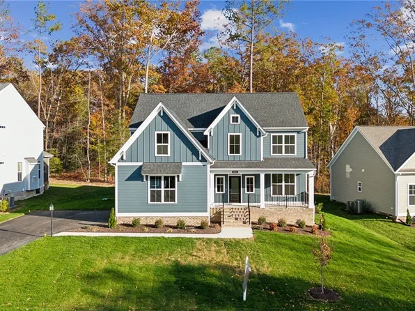 3831 Tuckmar Pond Dr, Moseley, VA 23120