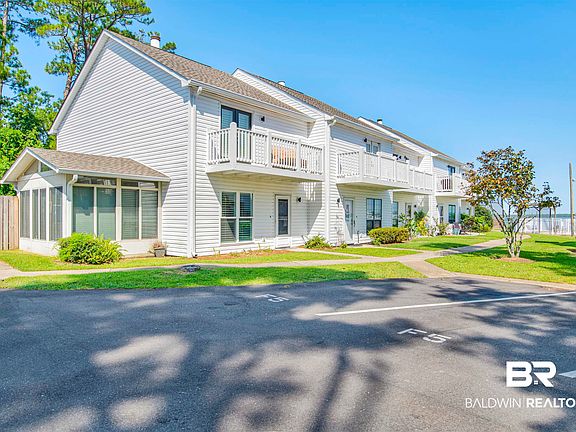 2nd image of 26063 Canal Rd