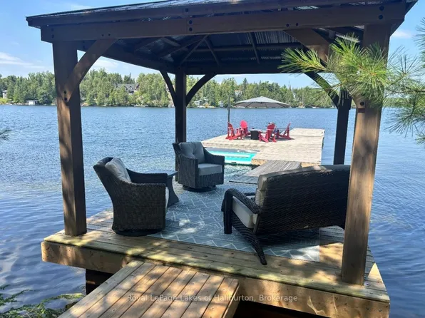 1601 Crystal Lake Rd, Trent Lakes, ON K0M 2A0