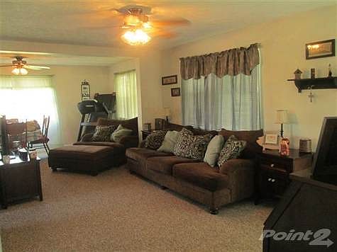 living room.