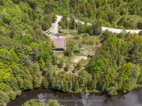31 Digby Laxton Boundary Rd, Kawartha Lakes, ON K0M 2B0