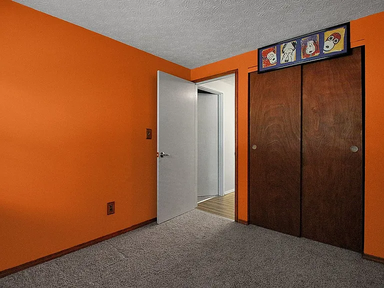 2138 Sprucefield Dr — Photo 13