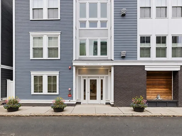 150-156 Athens St #2, Boston, MA 02127