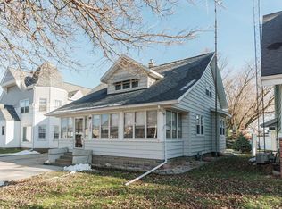 305 Grove St, Beaver Dam, WI 53916