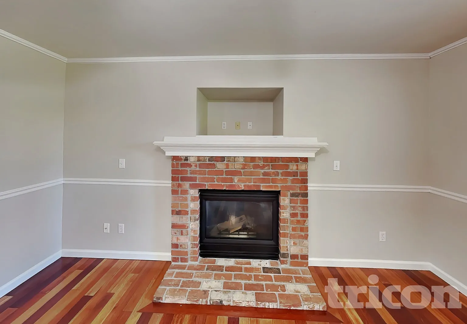 1125 23rd St NW Puyallup WA — Photo 2