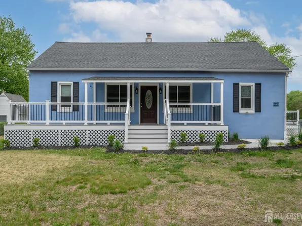 1326 Herbert Blvd, Williamstown, NJ 08094