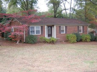 1041 Arrowhead Dr SE, Concord, NC 28025