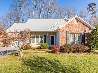 1229 Beaverton Trl, Winston Salem, NC 27103