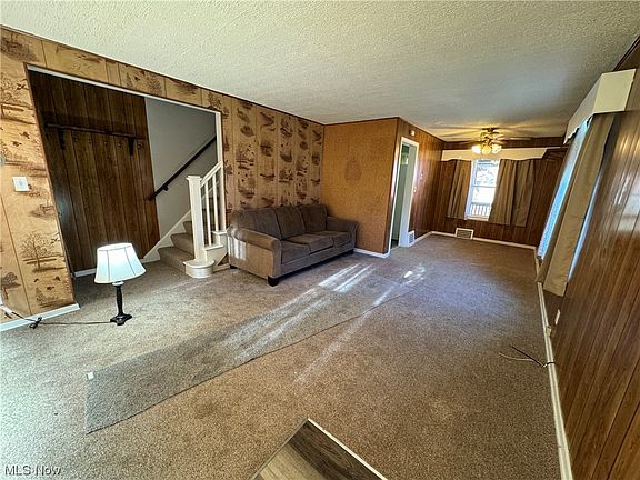 2nd image of 1461 Sulzer Ave