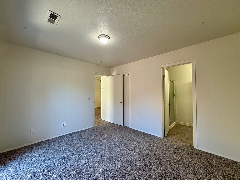2217 S Buckley Rd #201 — Photo 12